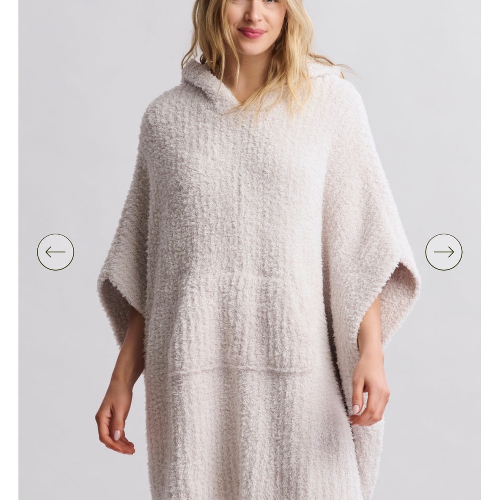 Barefoot dreams the cozy …one size fits all .